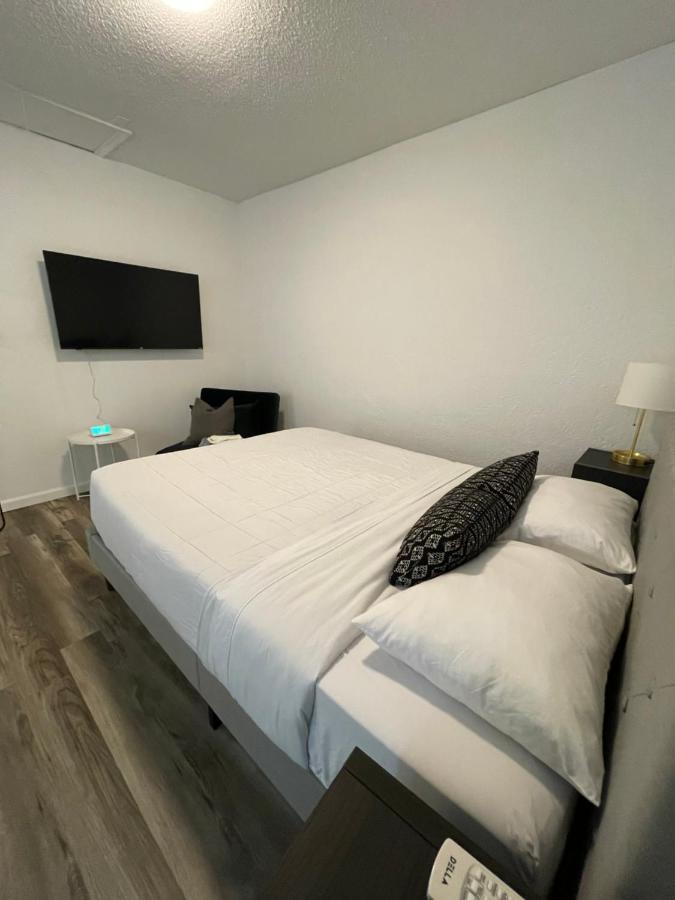 Weeki Wachee Guest Suite Spring Hill Esterno foto